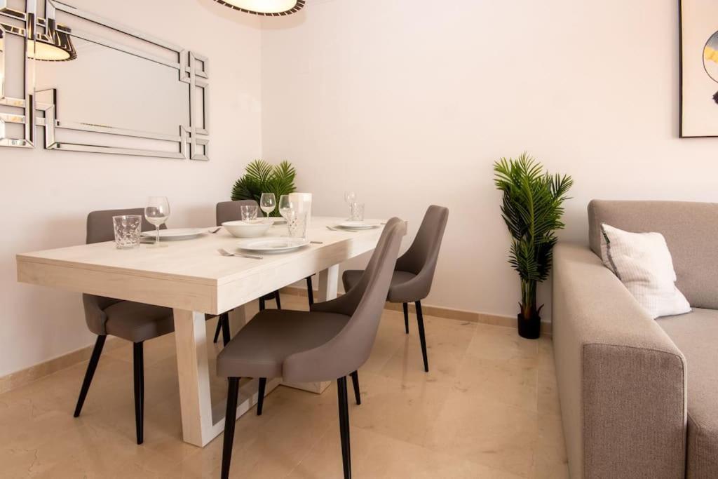 Penthouse With Roof Terrace, Bbq, Pool- And Sea Views Apartment Buenas Noches Exterior photo